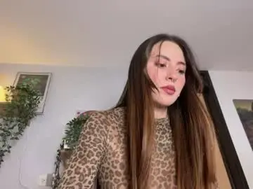 Wolfsfoster  live sex cam