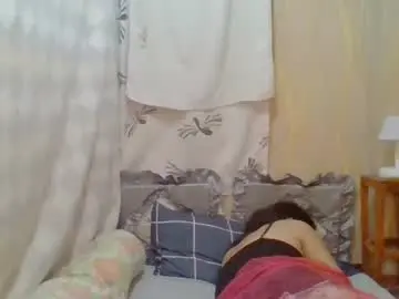 Yourcharm18  live sex cam