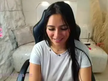 Dakotha_v  live sex cam