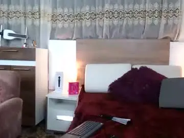 Dominaluxe  live sex cam