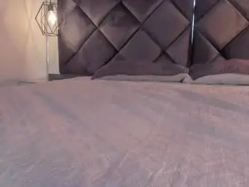 Ebonyx40  live sex cam