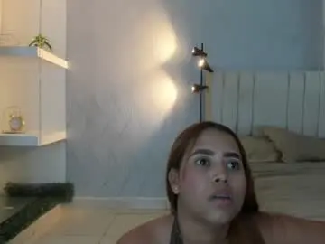 Elena_pombo  live sex cam