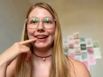Horney_audrey  live sex cam