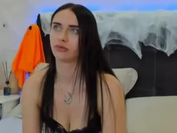 Kellywhites  live sex cam