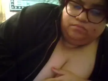 Kirrarune  live sex cam