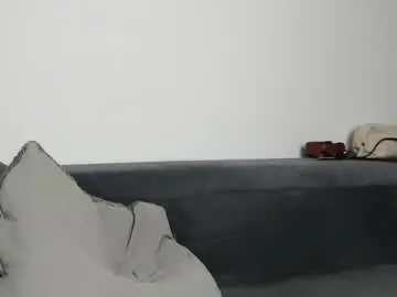 Larysalovexxx94  live sex cam