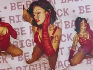 Laurensaenz  live sex cam