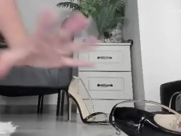 Ms_enigma  live sex cam