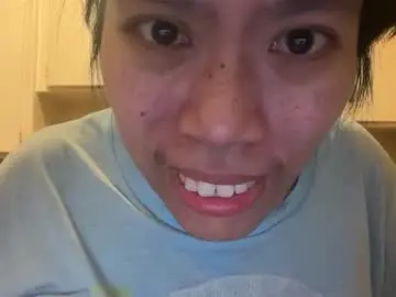 Patpat40  live sex cam