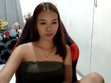 Pretty_princes19  live sex cam