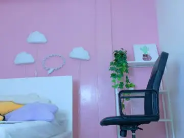 Selenegibson__  live sex cam