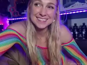 Siswet19  live sex cam