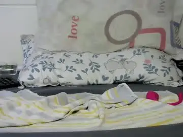 Sucker_queen  live sex cam