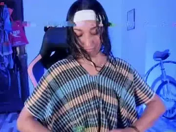 Adrena_10  live sex cam