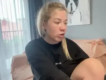 Alyrasun  live sex cam