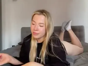 Alyrasun  live sex cam