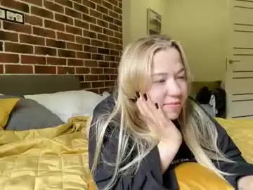 Alyrasun  live sex cam