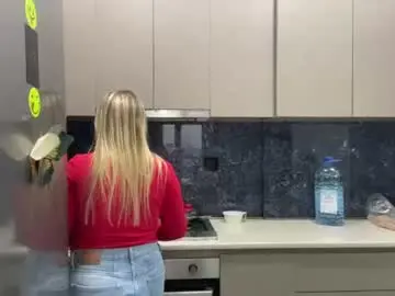 Alyrasun  live sex cam