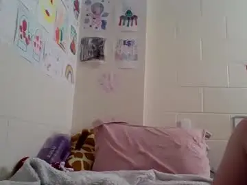 Blonde_katie  live sex cam