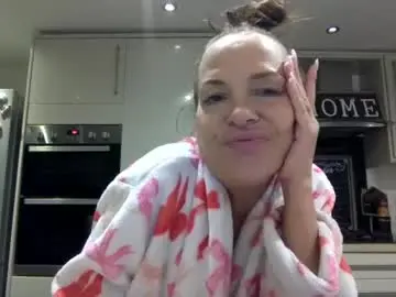 Frankyessex  live sex cam