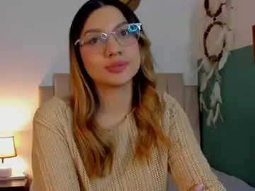 H3y_mia3  live sex cam