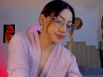 H3y_mia3  live sex cam