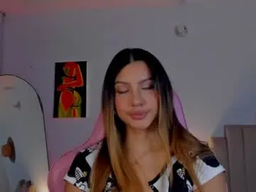 H3y_mia3  live sex cam