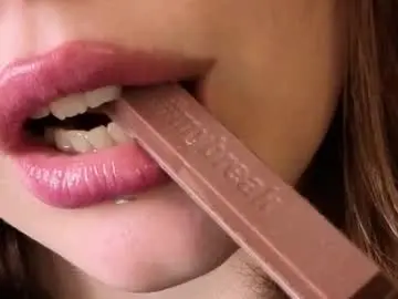 Kina_ka  live sex cam