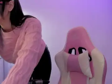 Kittyfeet2  live sex cam