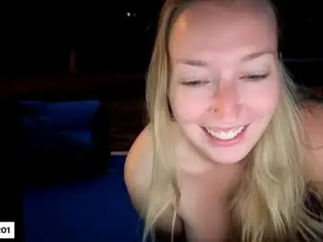 Lucyallen4201  live sex cam
