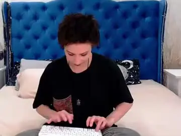 Via_mayer  live sex cam