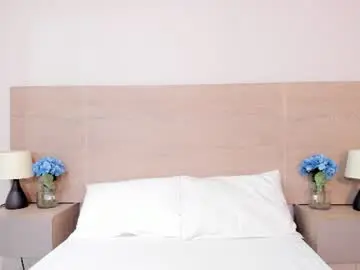 Zurismith  live sex cam