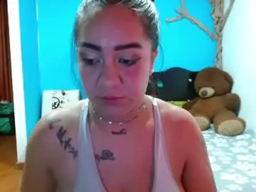 Andrebigboobs  live sex cam