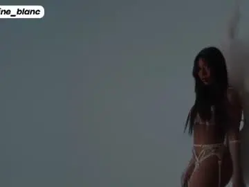 Avaline_blanc  live sex cam