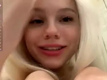 Blonde_aria  live sex cam