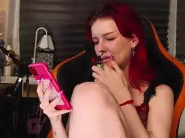 Bluecherryyy  live sex cam