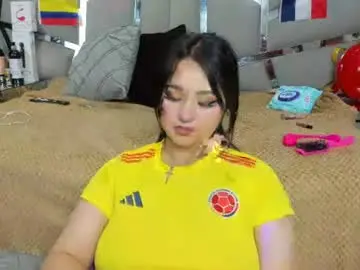 Dianarous  live sex cam