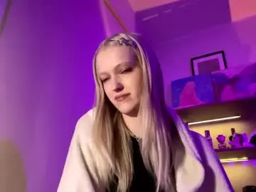 Eloisepatwell  live sex cam