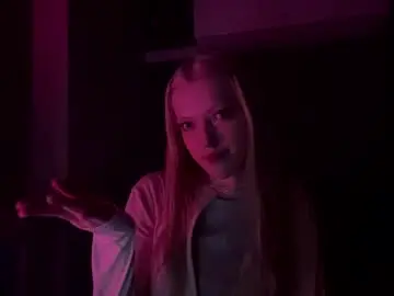 Eloisepatwell  live sex cam
