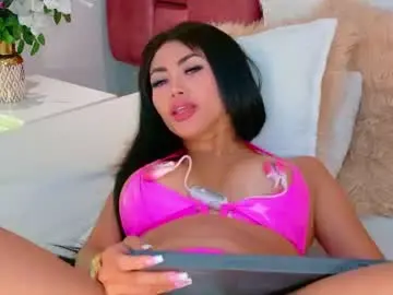 Emilyflame  live sex cam