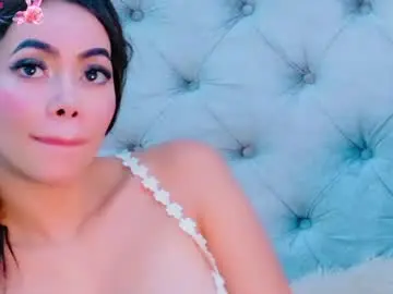 Emilyflame  live sex cam
