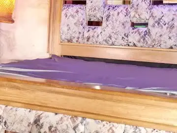 Emma2_sm  live sex cam