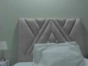 Evaa_mills  live sex cam