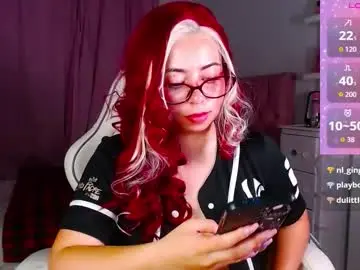 Golden_gingerkitty  live sex cam