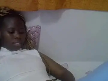 Hot_petra2  live sex cam