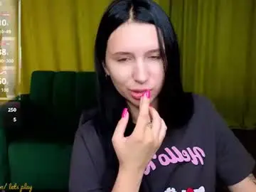 Karolinablack  live sex cam