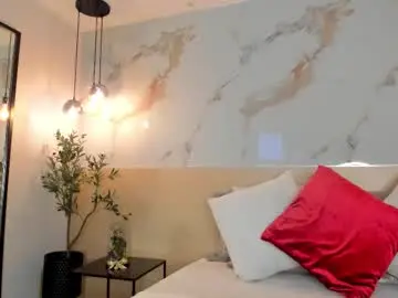 Leathompson1  live sex cam