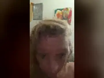 Liljuiceboxx  live sex cam