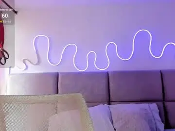 Luceroo1  live sex cam
