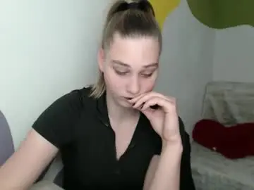 Lucky_barbie  live sex cam